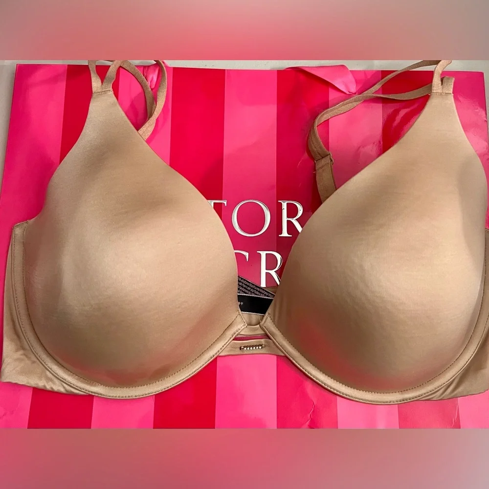Victoria's Secret Nude ligntly Lined Bra